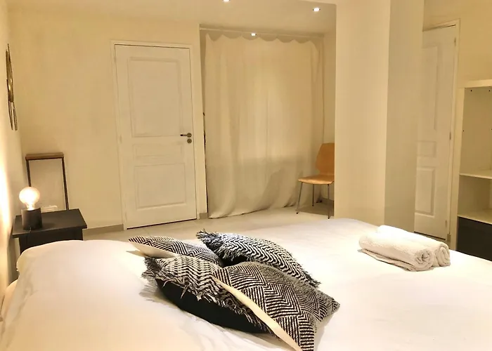 The Hope, Suite Privee Au Sein D\'Une Maison Avec Piscine